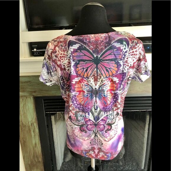 Cute butterfly shirt by Apt9 in XL - Picture 2 of 2